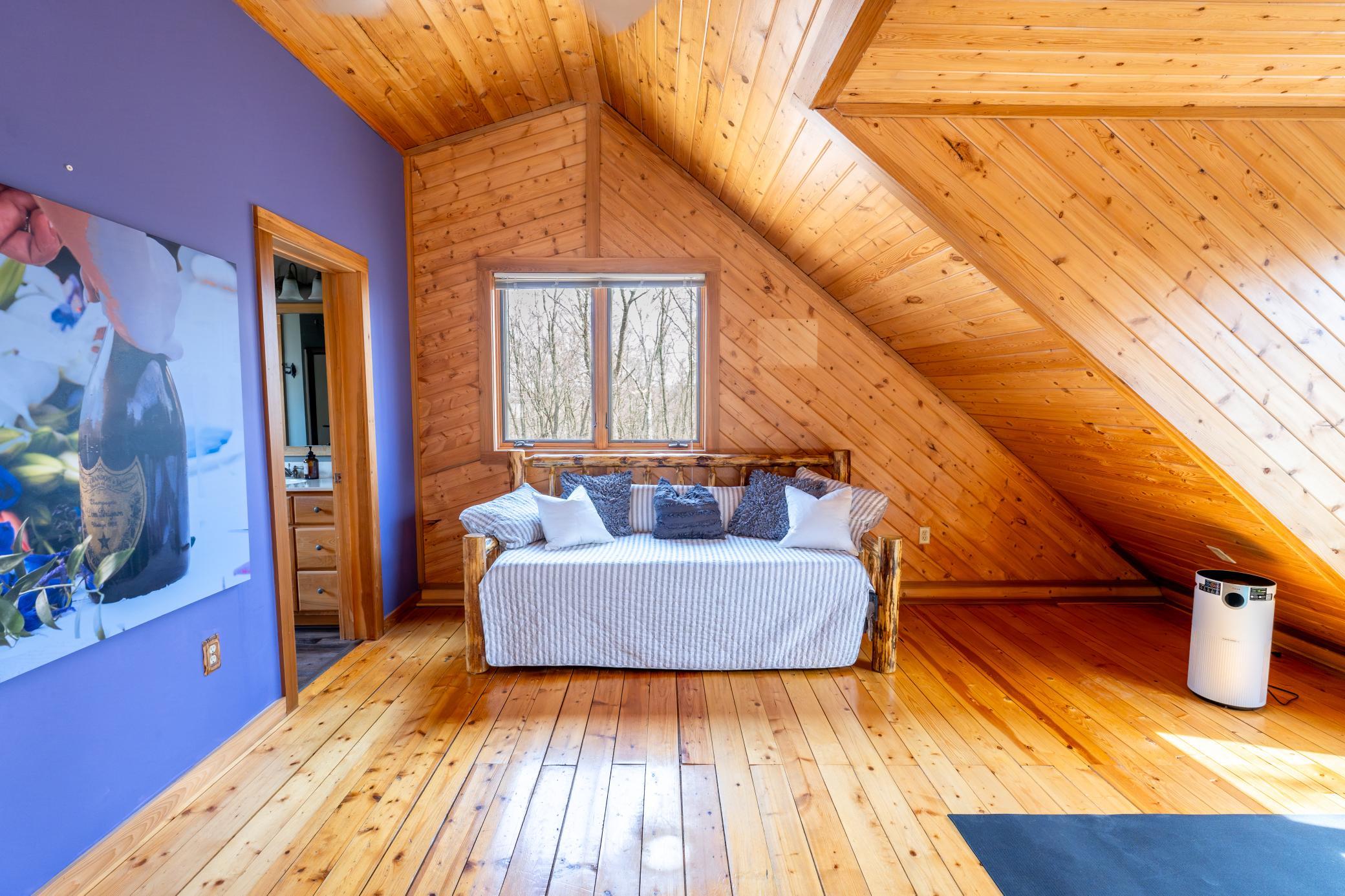 Bedroom Upstairs.jpg