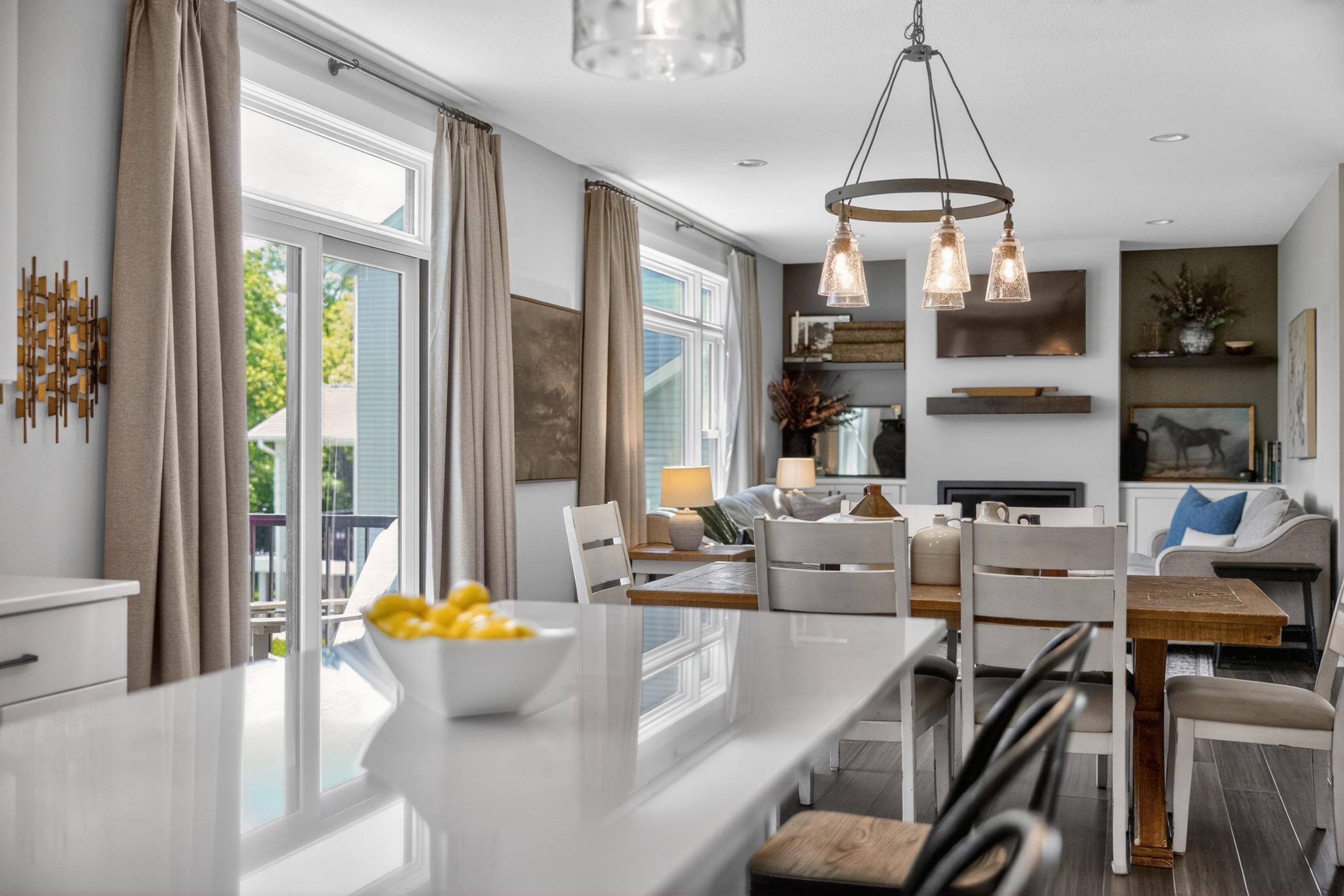 Lots of natural light