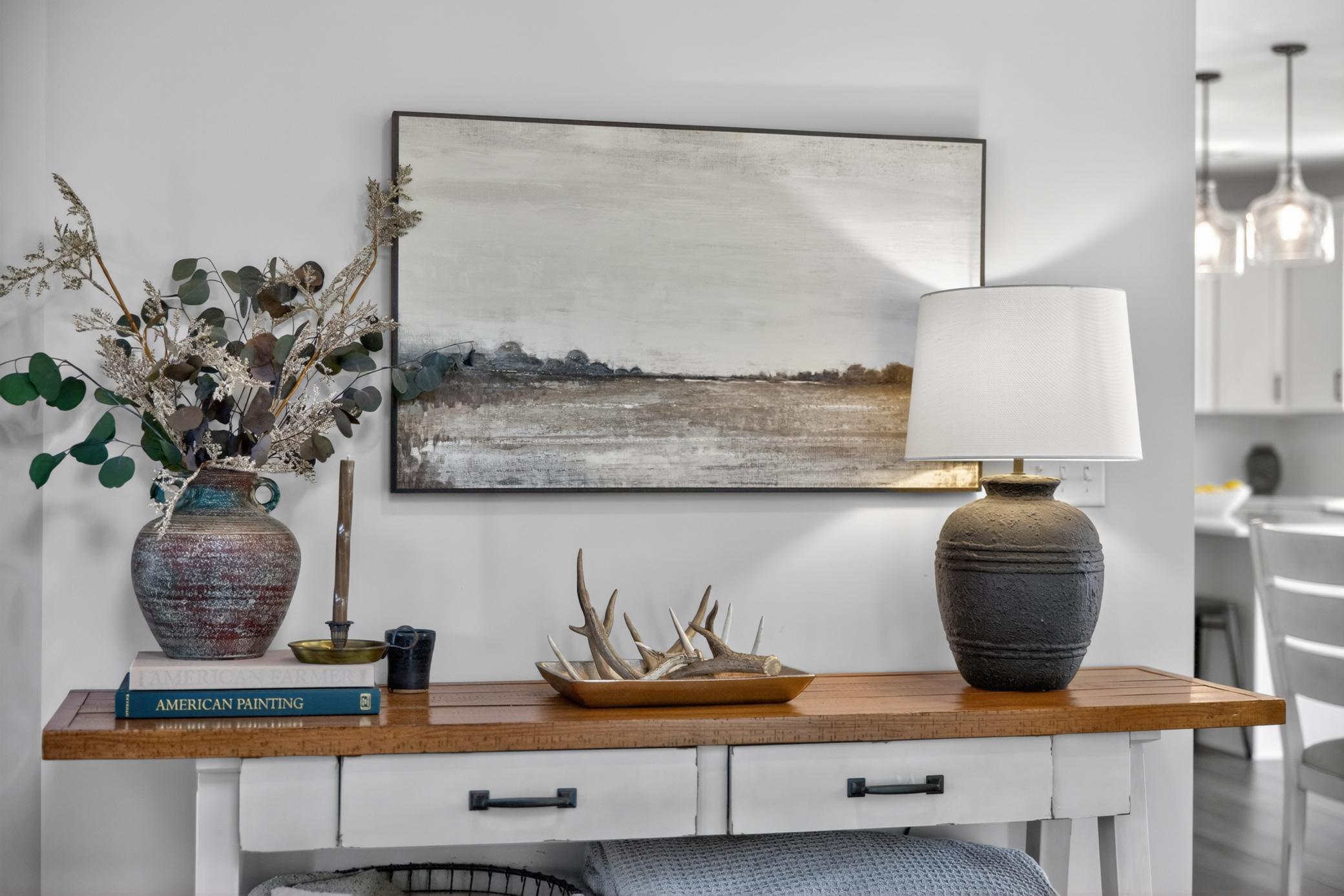 Bright and Welcoming Entry