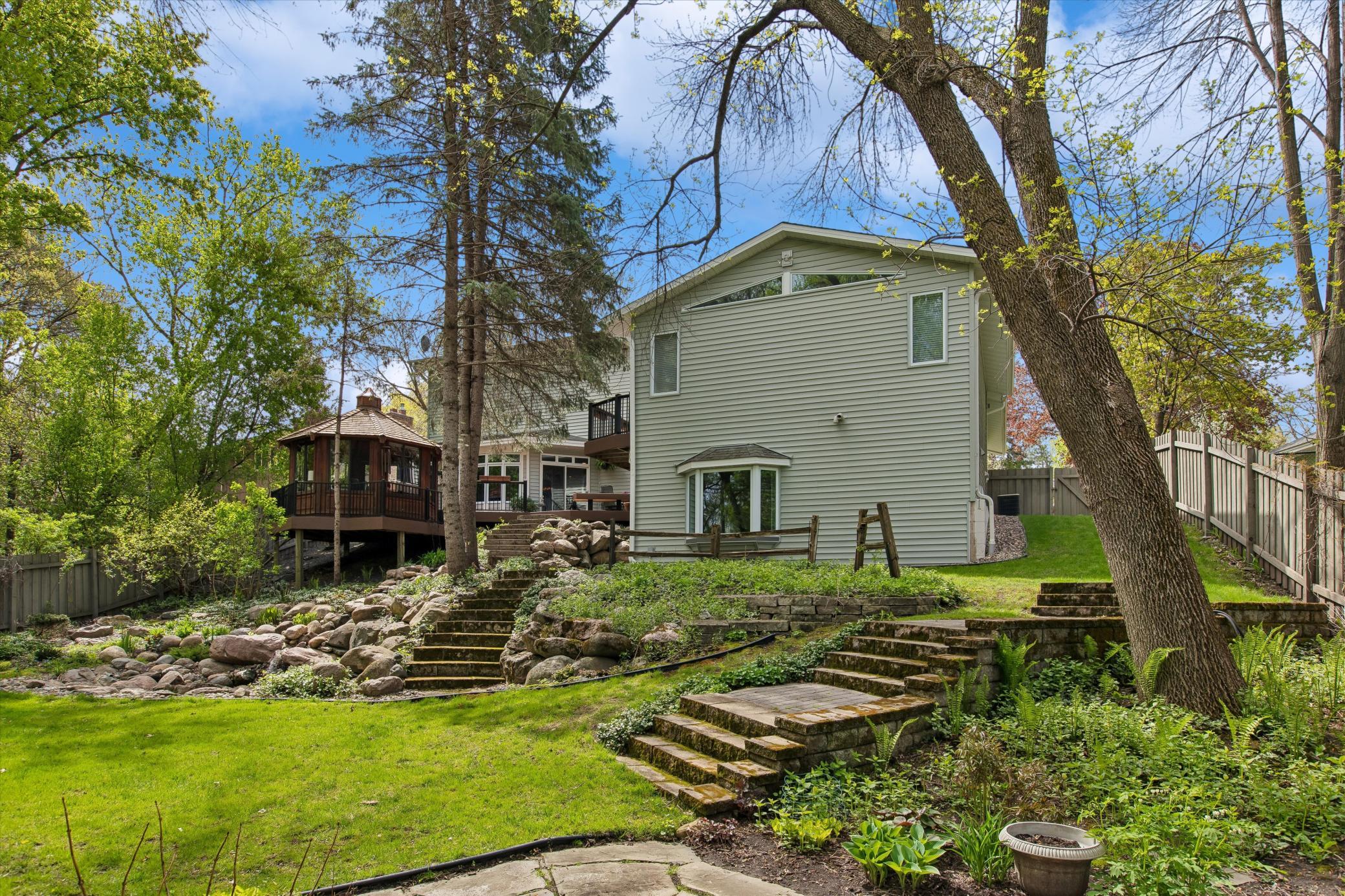 47-Backyard.jpg