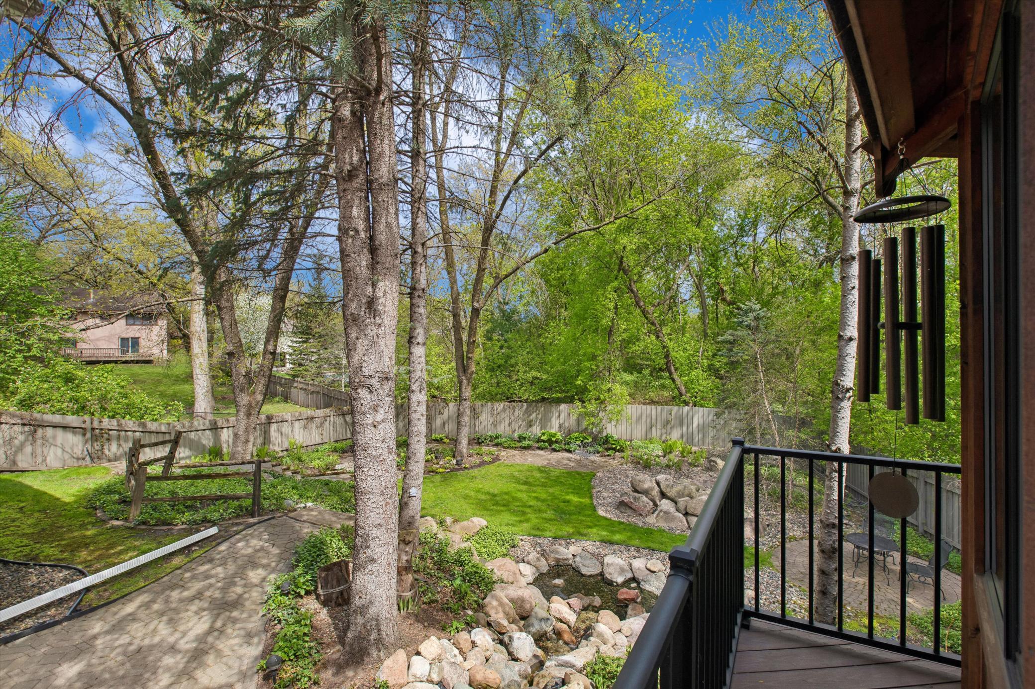 45-Private Backyard.jpg