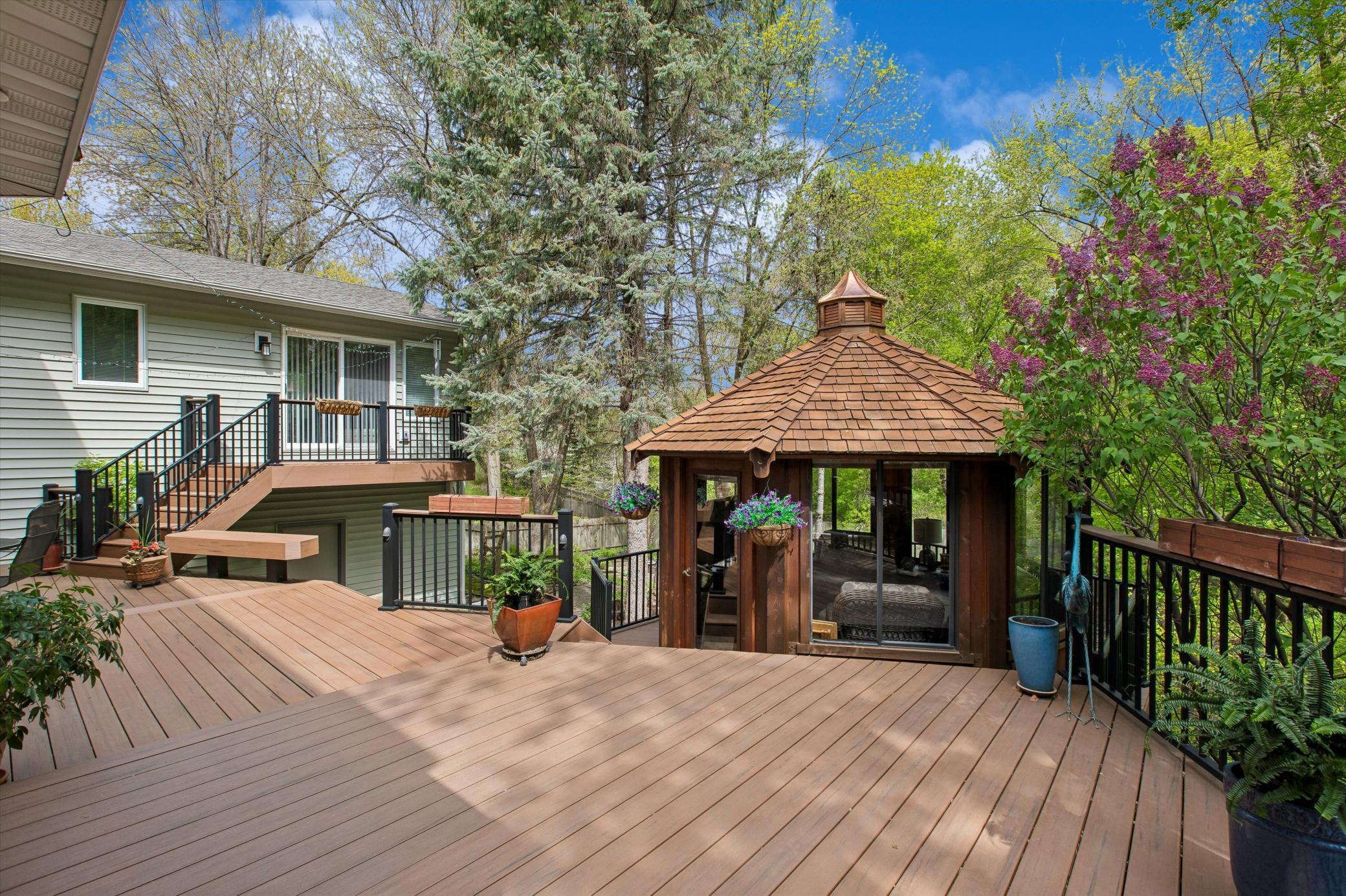 16-Gazebo view.jpg