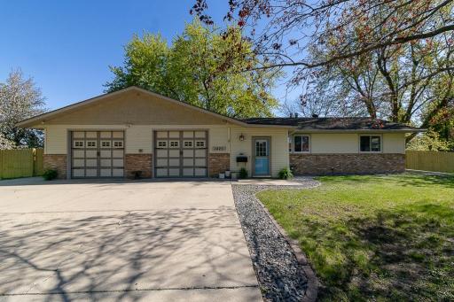 1425 Rice Lake Street, Owatonna, MN 55060