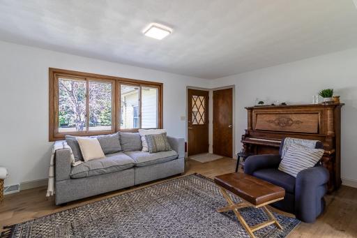 1425 Rice Lake Street, Owatonna, MN 55060