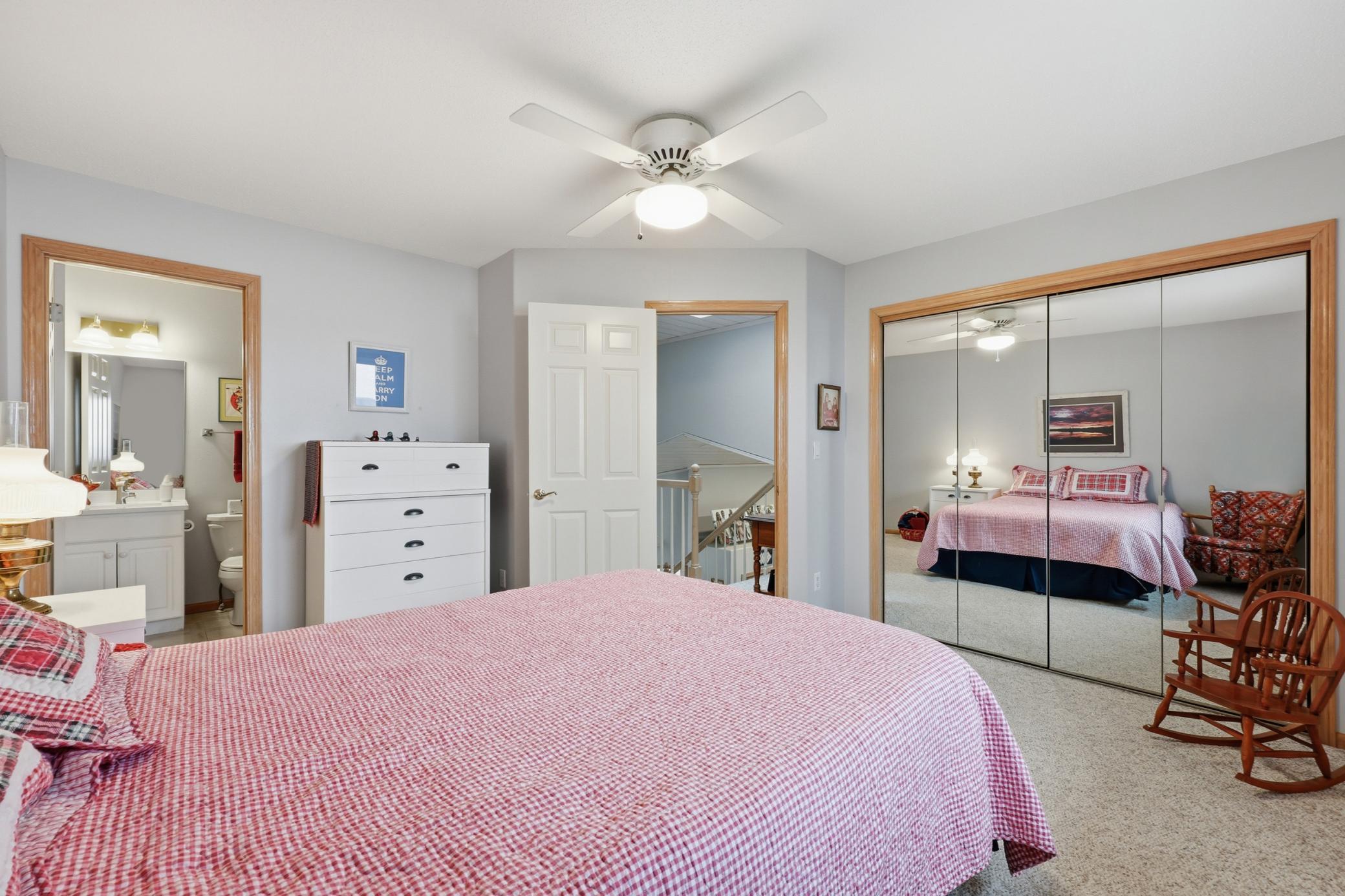 2nd floor 3rd bed