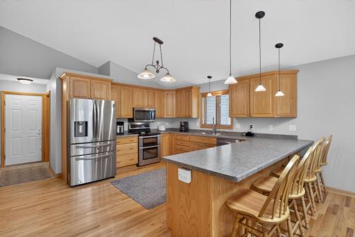 1011 Golfers Ct SE, Rochester, MN 55904