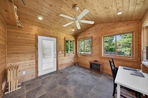 1011 Golfers Ct SE, Rochester, MN 55904