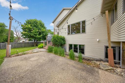 1011 Golfers Ct SE, Rochester, MN 55904