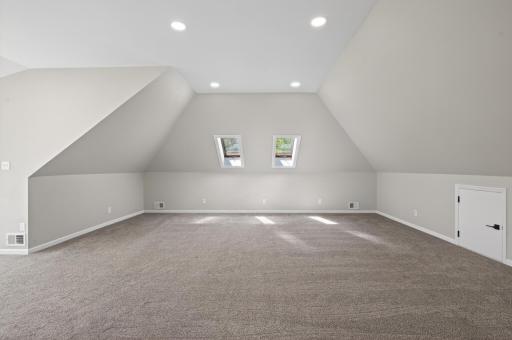 11801 Lockridge Avenue S, Hastings, MN 55033