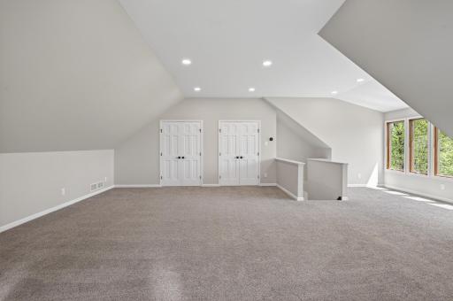 11801 Lockridge Avenue S, Hastings, MN 55033