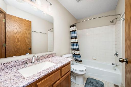 6213 Magda Drive, Osseo, MN 55369