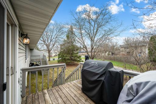 6213 Magda Drive, Osseo, MN 55369