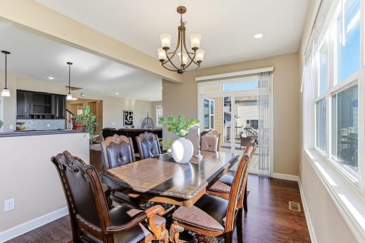 4469 Schilling Way, Saint Paul, MN 55129