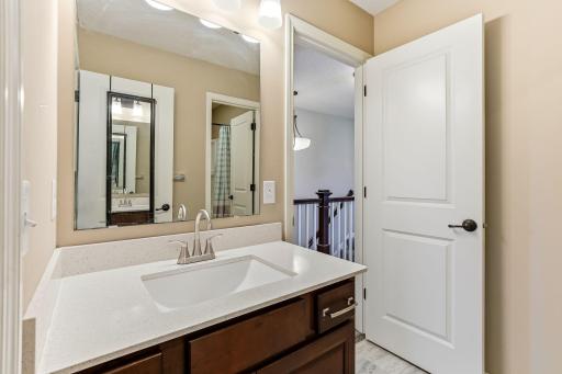 4469 Schilling Way, Saint Paul, MN 55129