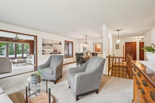 2067 Kings Road, Saint Paul, MN 55122