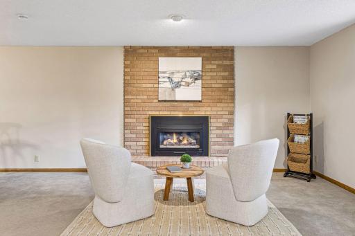 2124 Pleasant View Drive, Saint Paul, MN 55112