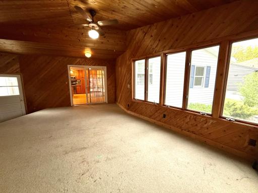 225 Sunrise Boulevard, Redwood Falls, MN 56283