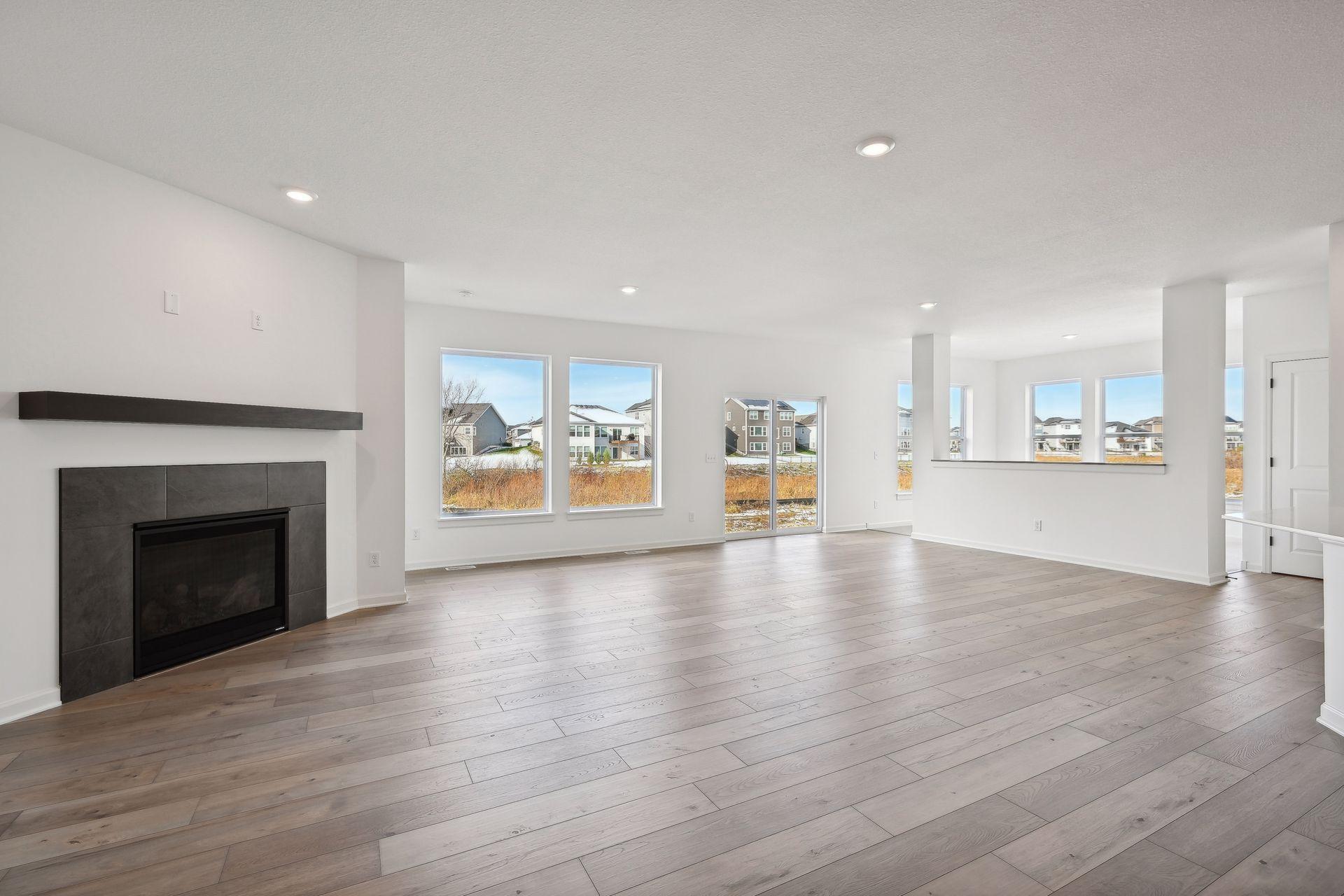Living room - Photos of Similar Home