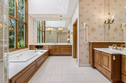 7 Mallard Lane, Saint Paul, MN 55127