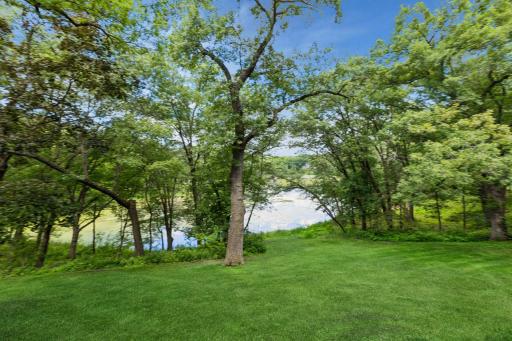 7 Mallard Lane, Saint Paul, MN 55127