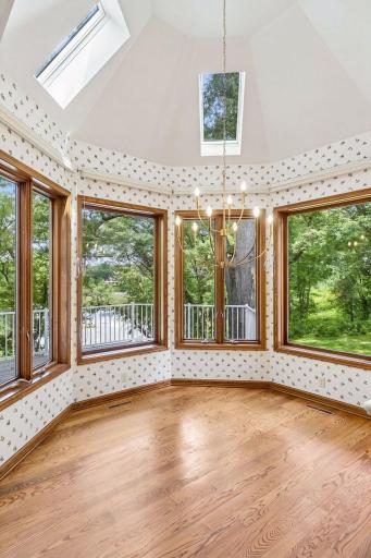 7 Mallard Lane, Saint Paul, MN 55127
