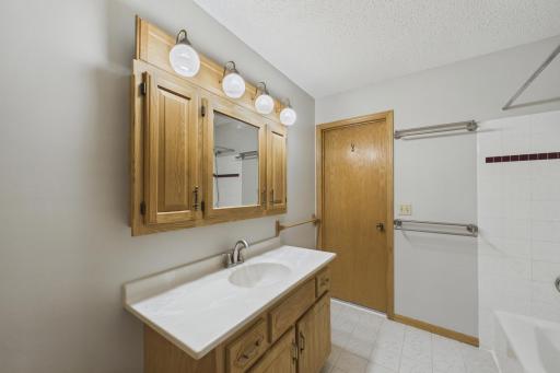 849 Windrow Drive, Saint Paul, MN 55109