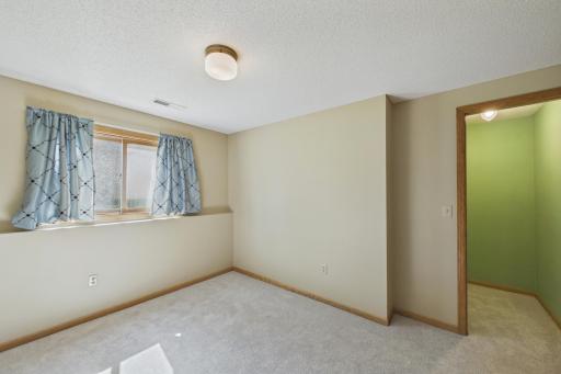 849 Windrow Drive, Saint Paul, MN 55109