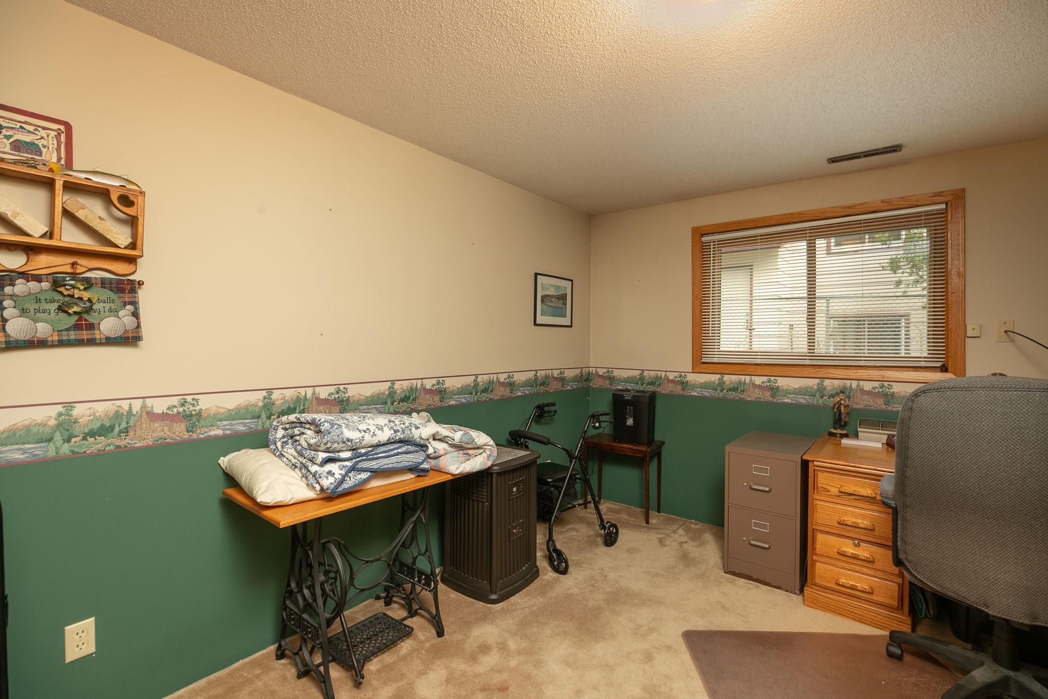 26-web-or-mls-26-Bedroom 3.jpg