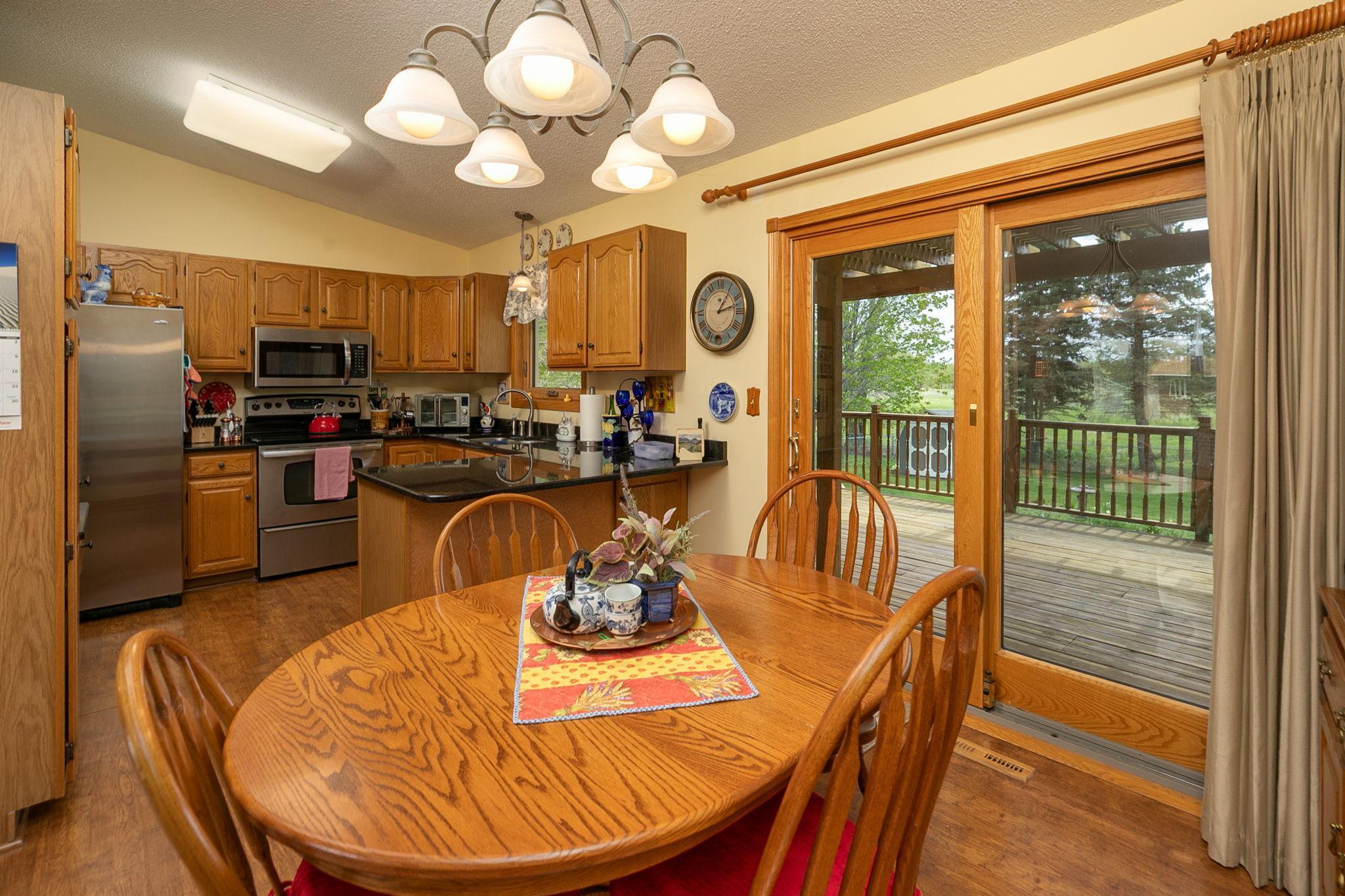 9-web-or-mls-09-Dining Room.jpg