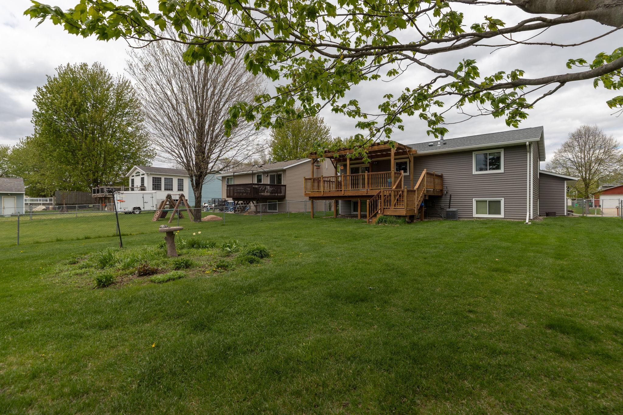 36-web-or-mls-36-Back View.jpg