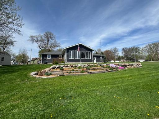344 Oak Street N, Vesta, MN 56292