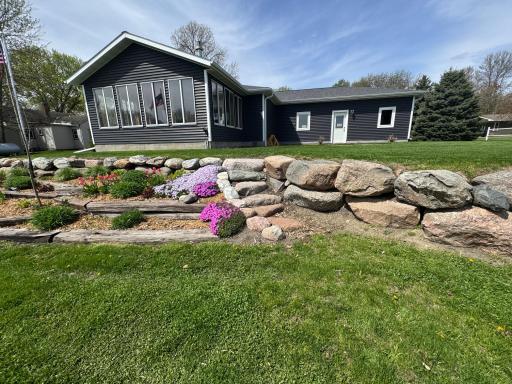 344 Oak Street N, Vesta, MN 56292