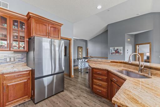 11366 Hillcrest Drive N, Champlin, MN 55316