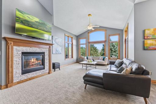 11366 Hillcrest Drive N, Champlin, MN 55316