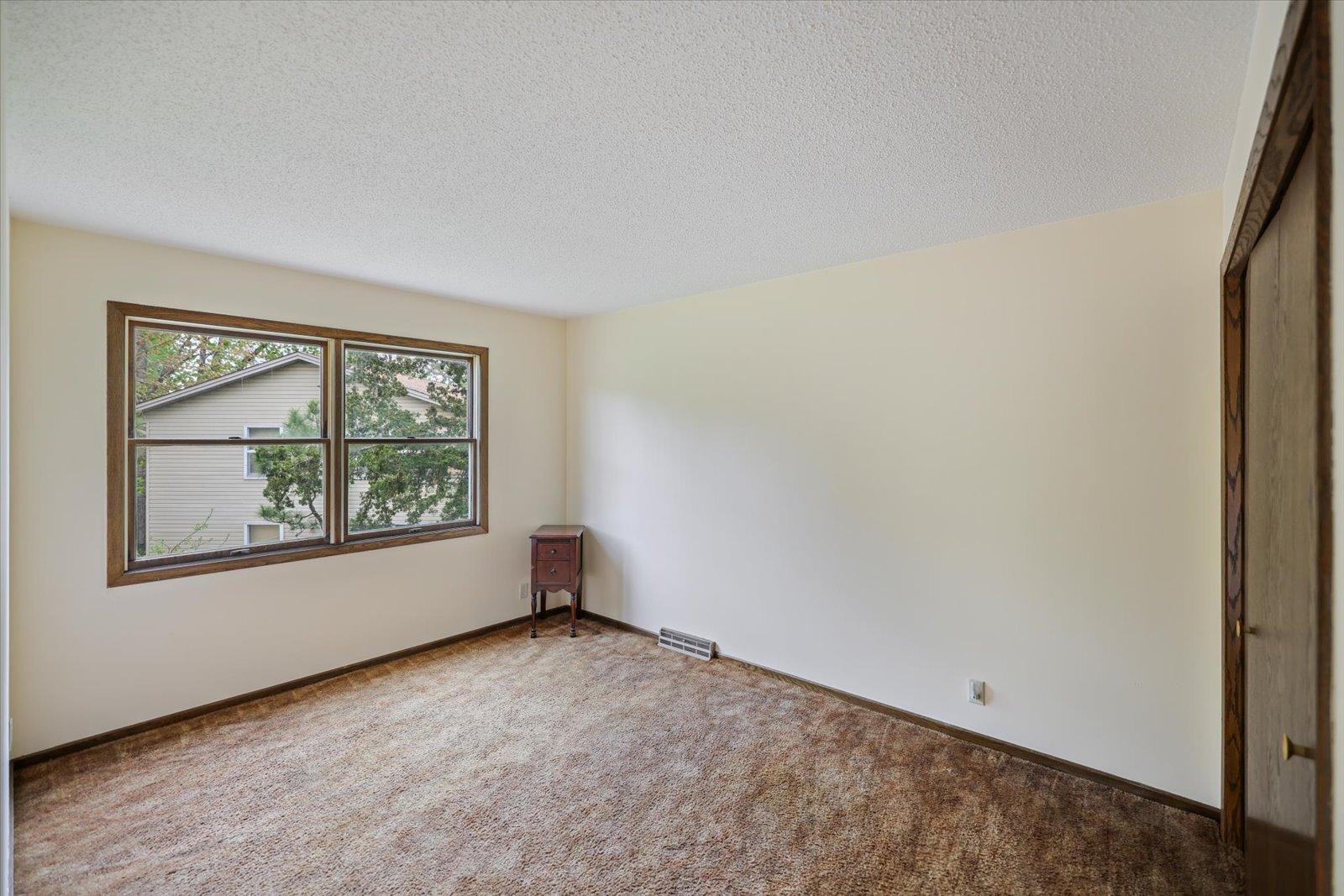 8.1 bedroom 2.jpg