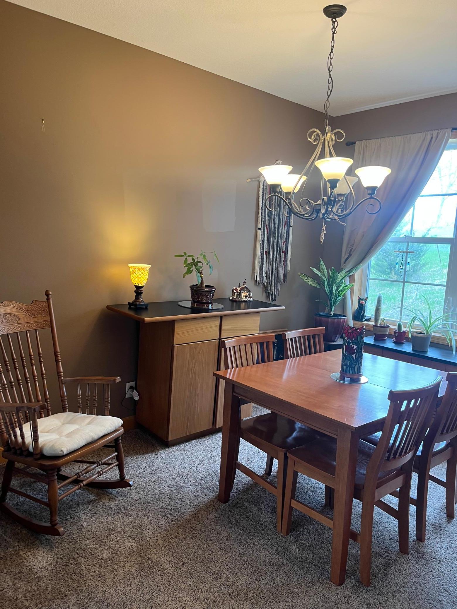 Dining room Main floor