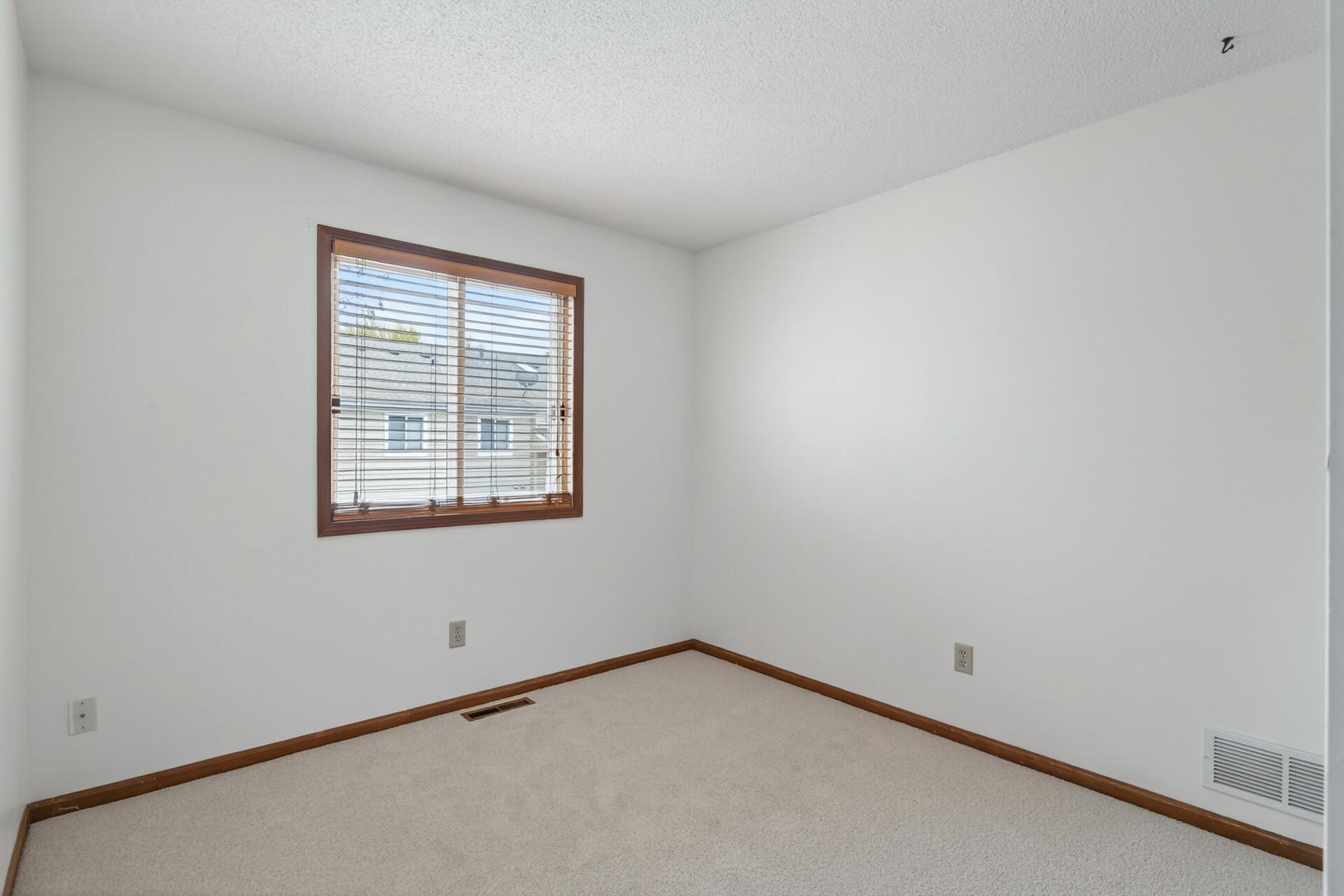 19_5546_Pompano19_mls.jpg