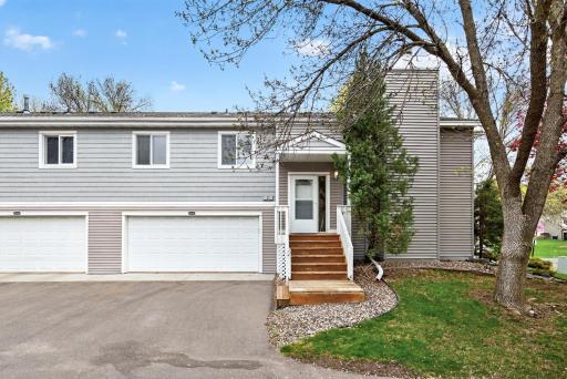 5546 Pompano Drive, Minnetonka, MN 55343