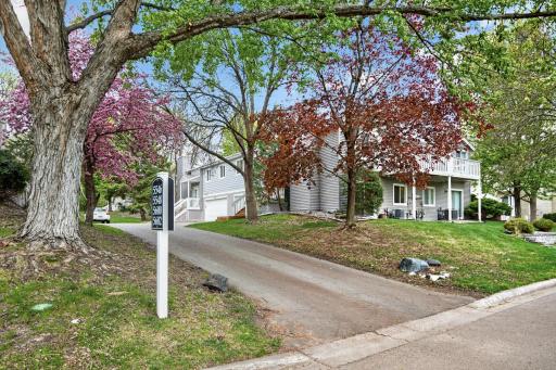 5546 Pompano Drive, Minnetonka, MN 55343