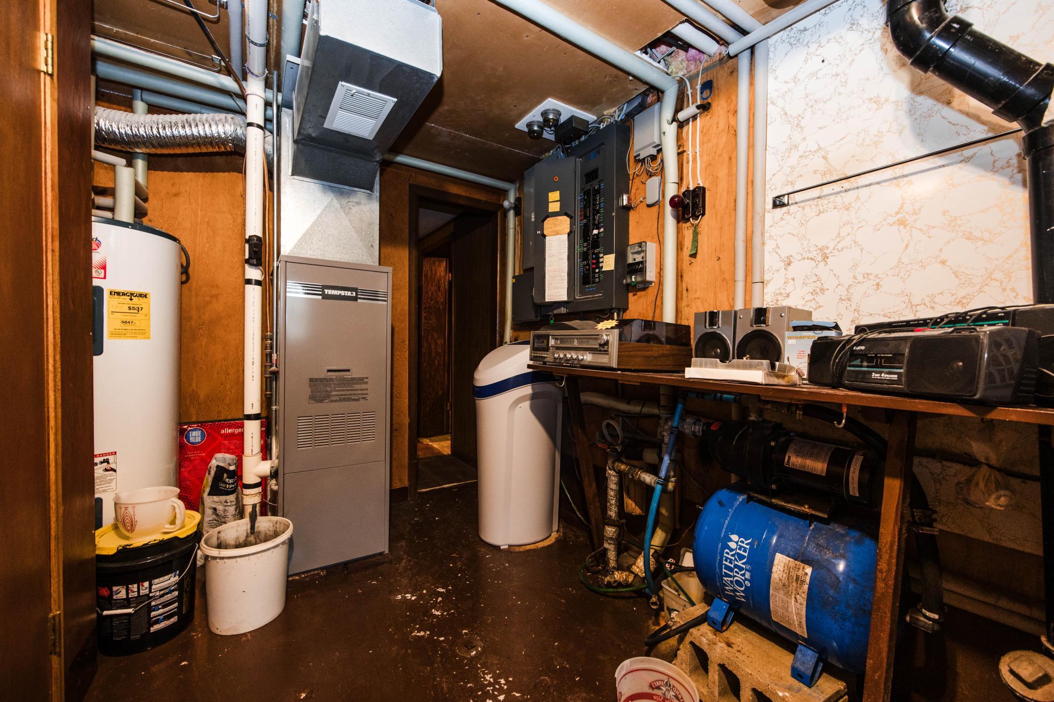 LL Utility Room