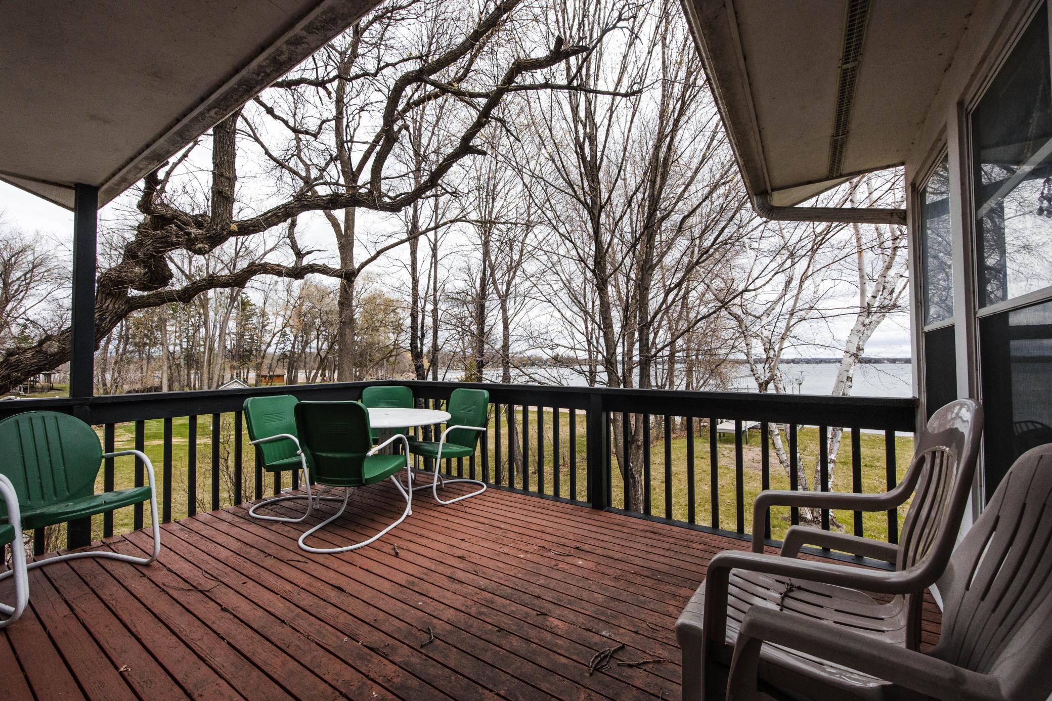 Deck 2