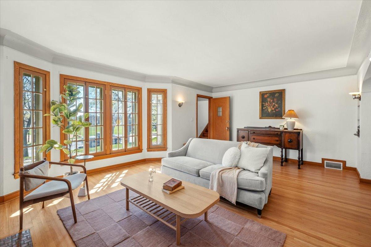 5000 Cedar Avenue S, Minneapolis, MN 55417