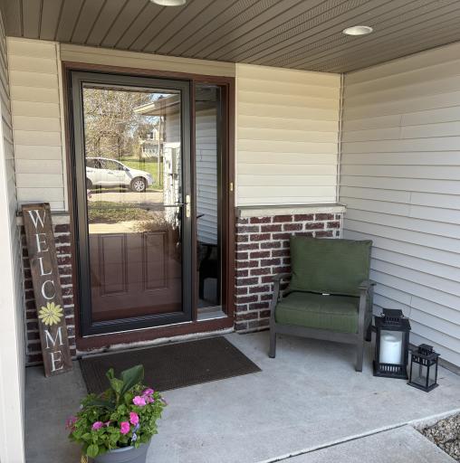 19595 Prairieview Drive, Rogers, MN 55374