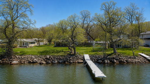 39409 Clearmont Road, Battle Lake, MN 56515