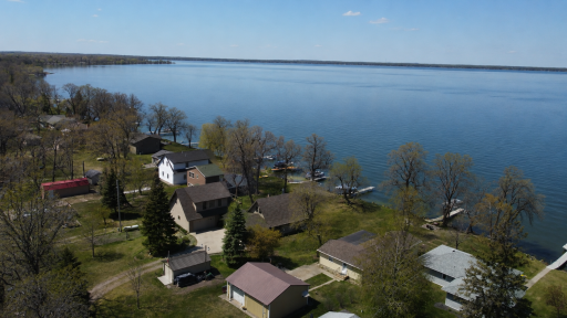39409 Clearmont Road, Battle Lake, MN 56515