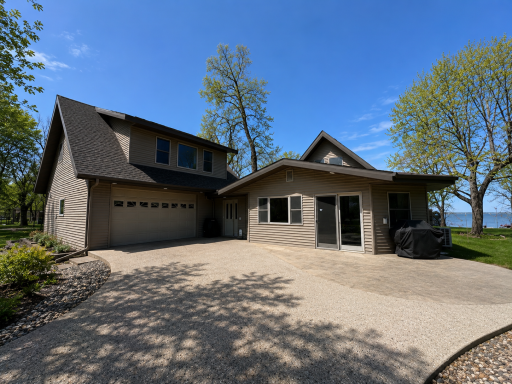 39409 Clearmont Road, Battle Lake, MN 56515