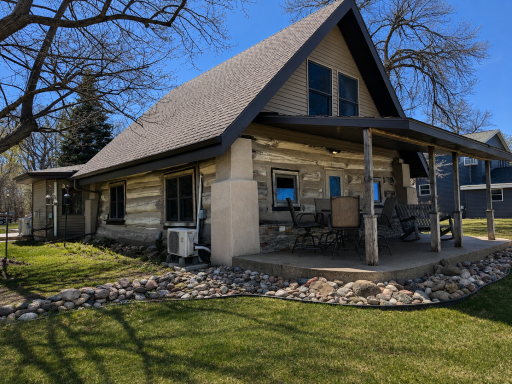 39409 Clearmont Road, Battle Lake, MN 56515