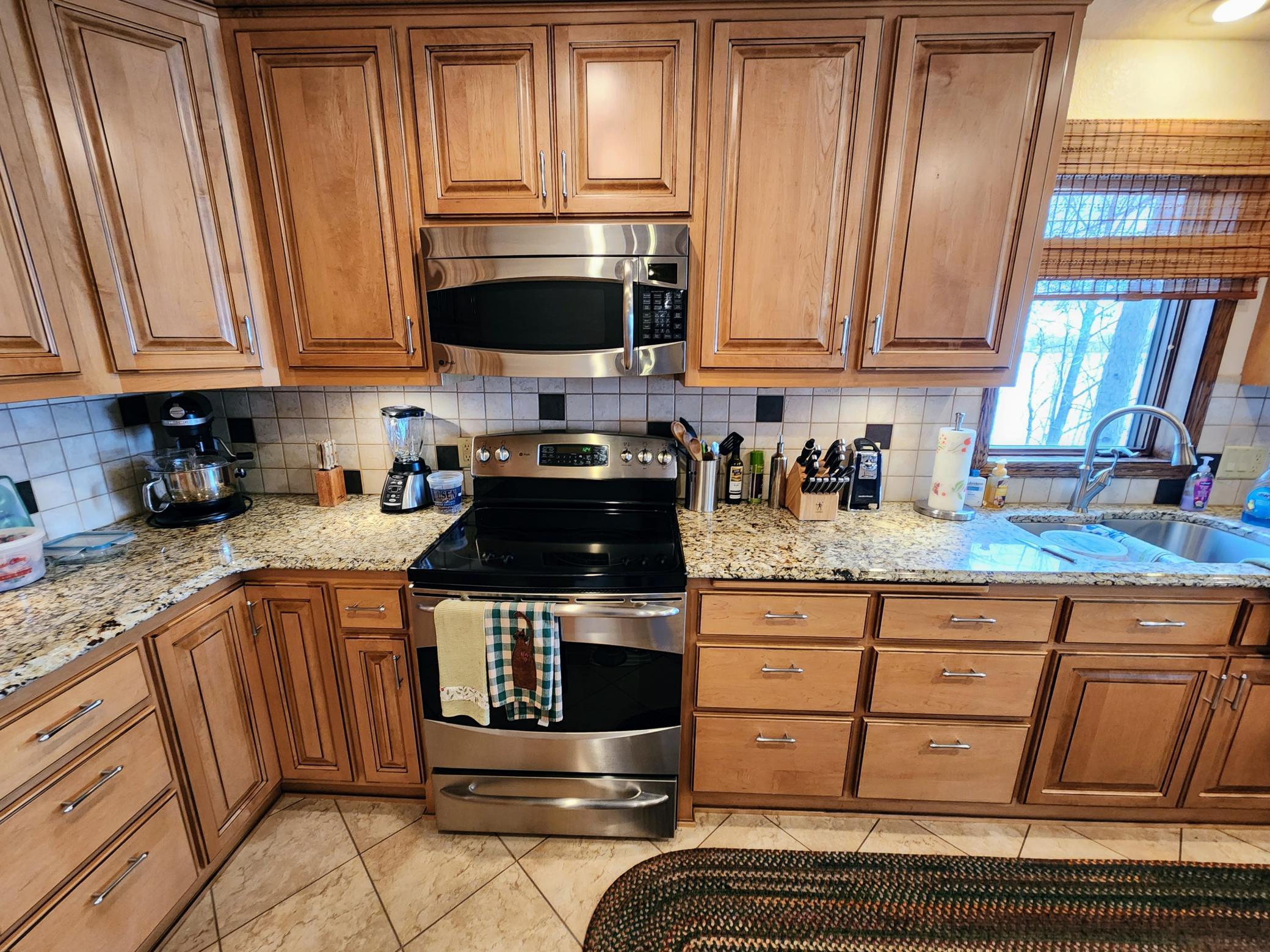 Stainless Appliances.jpg