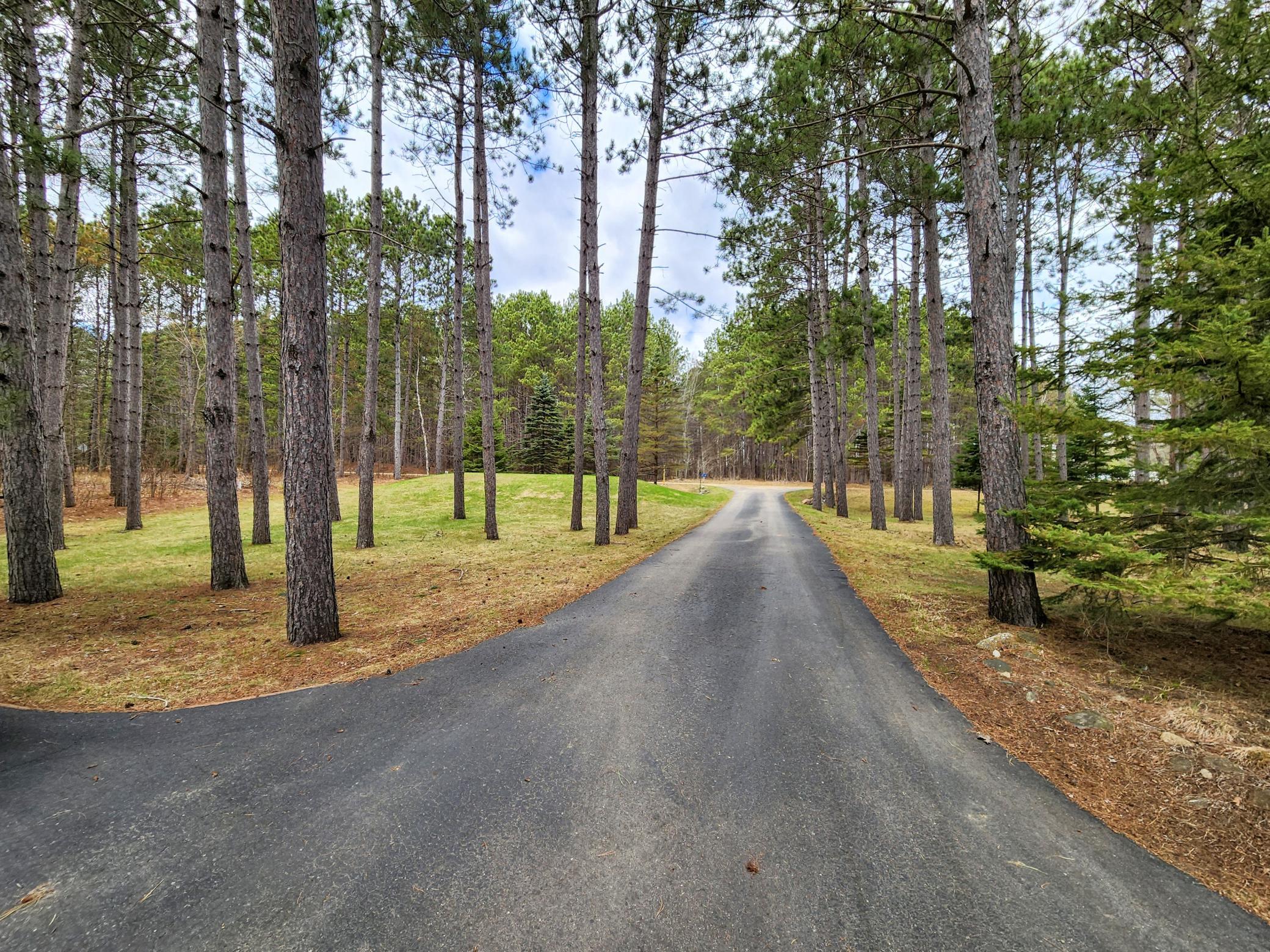 Tar Driveway.jpg