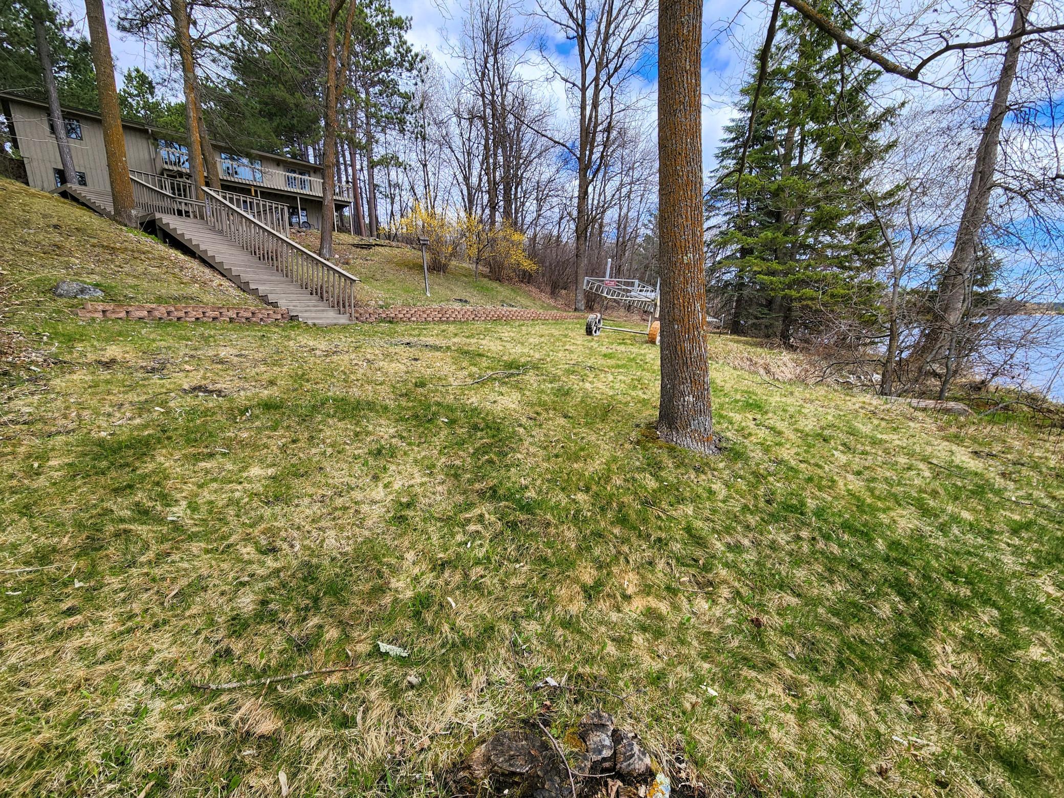 Lakeside3.jpg